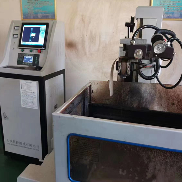 Tensile test of Incoloy 825 Pipe Fittings
